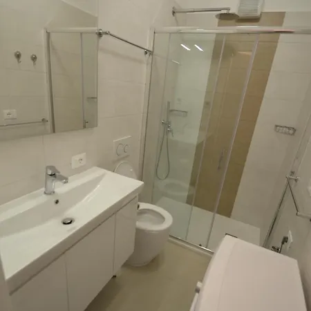 Villaggio Solarium بيبيوني